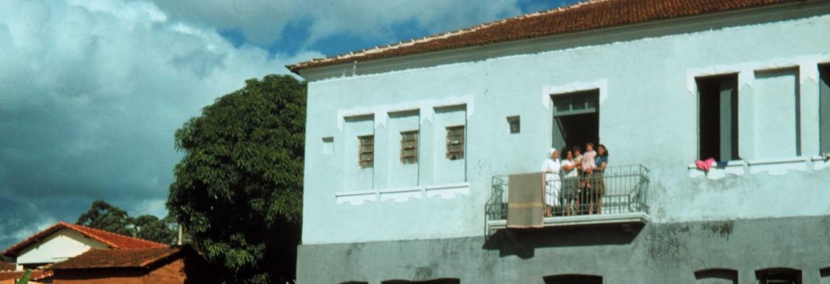 ANDRADAS - Vorderseite Kinderhaus um 1970 (c) Assumptionistenschwestern in Brasilien